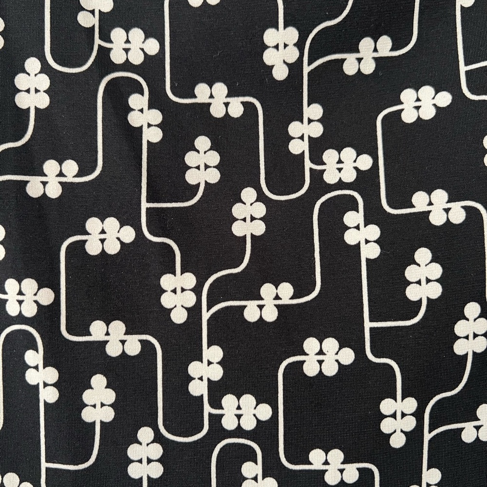 Max Studio Ruched Top - Picture 3 of 5